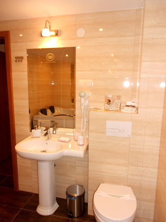 Zajazd Avangarda Wisznice Phòng bức ảnh